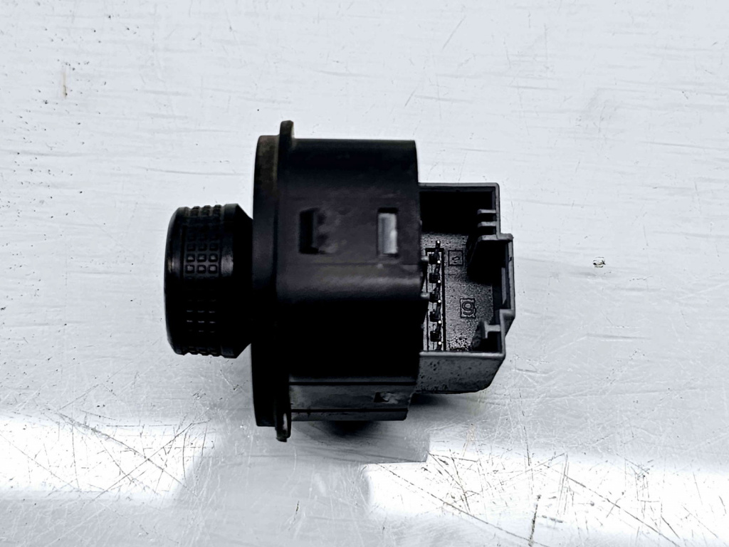 Buton reglaj oglinzi Volkswagen Caddy IV Van (SAA, SAH) [Fabr 2015-2024] 1K8959565B