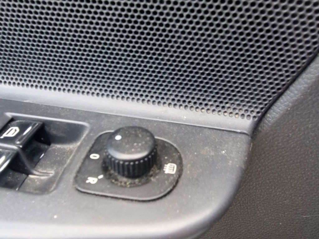 Buton reglaj oglinzi Volkswagen Jetta 3 (1K2) [Fabr 2005-2010] 1.9 TDI BXE 77KW / 105CP
