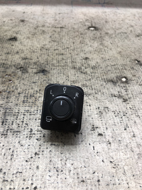 Buton reglaj oglinzi Volkswagen Passat B8 2016, 3G0959565B