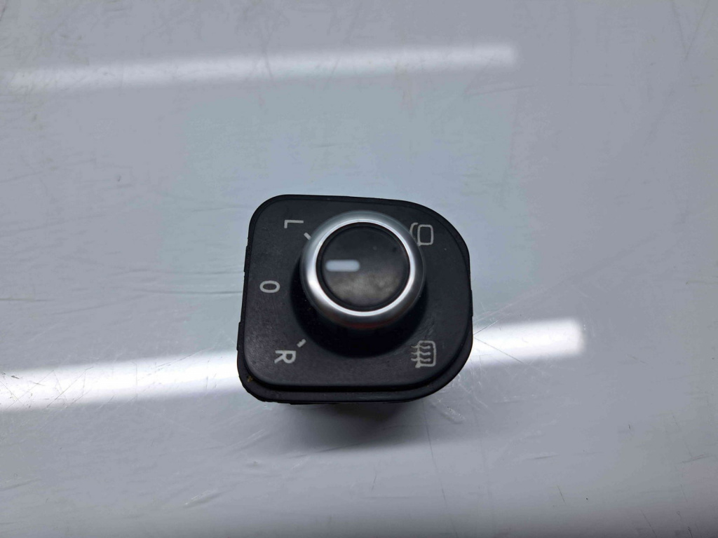 Buton reglaj oglinzi Volkswagen Tiguan (5N) [Fabr 2007-2016] 5K0959565