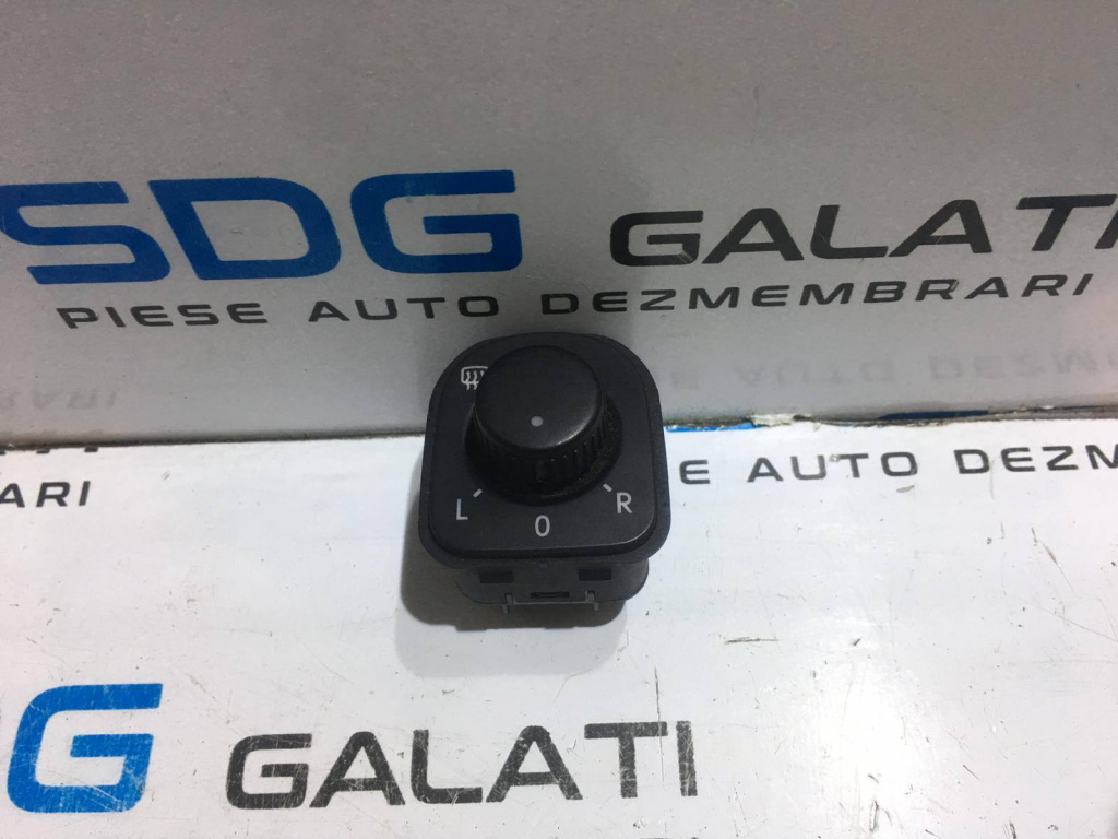 Buton Reglaj Oglinzi VW Jetta 2005 - 2011 Cod: 1K0 959 565 L / 1K0959565L