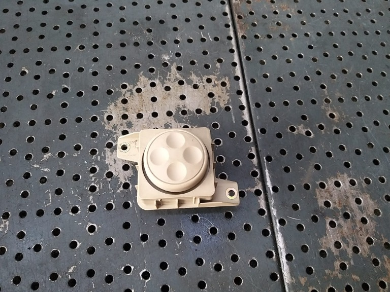 Buton reglaj scaun dreapta fata audi a6 c5 4b 8l0959777a