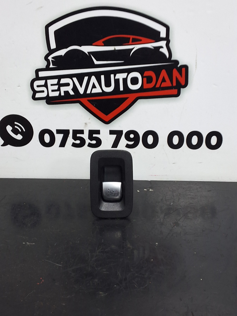 Buton reglaj scaun Mercedes-Benz C-Class (2014->) [W205] 1.6 Motorina 2017, A2059058404