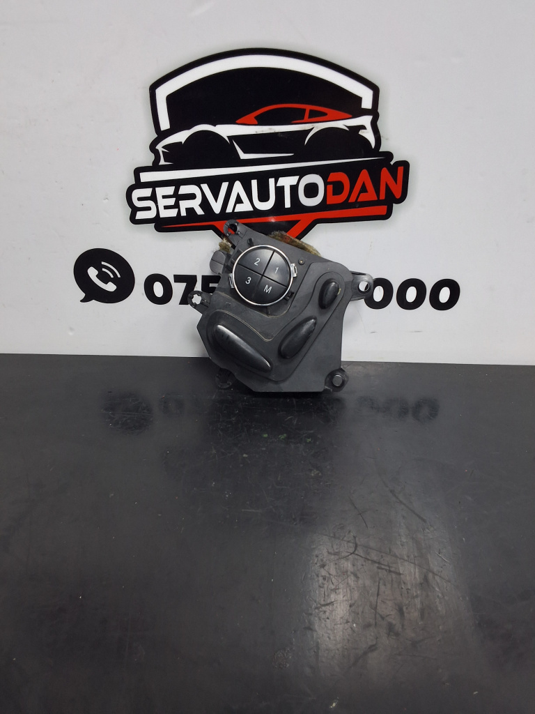 Buton reglaj scaun Mercedes-Benz CLS (2004-2010) [C219] w219 3.0 Motorina 2008, 2118218079