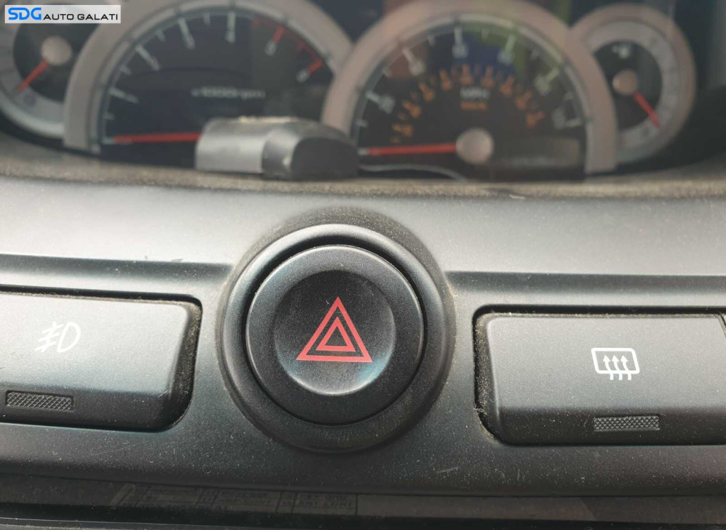 Buton Releu Avarii Avarie SsangYong Rodius 2004 - 2012