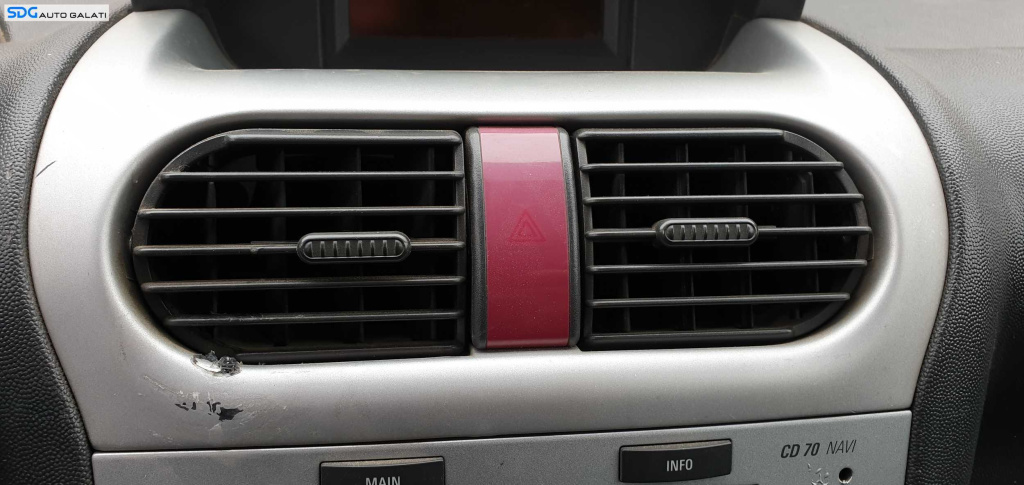 Buton Releu Avarii Opel Corsa C 2000 - 2006