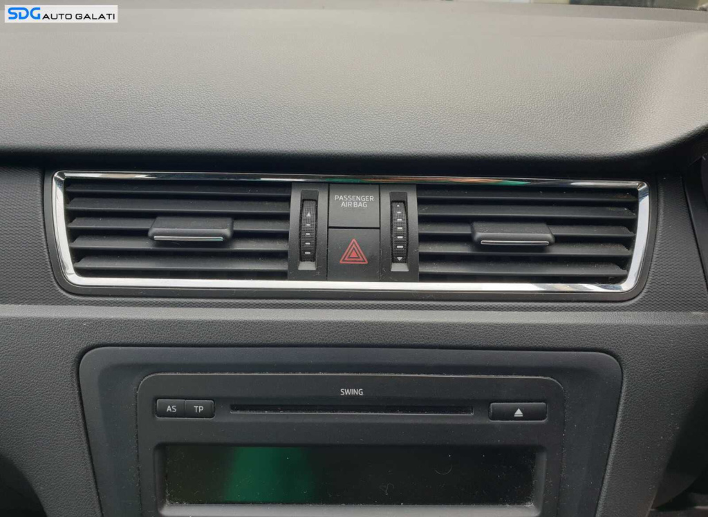 Buton Releu Avarii Skoda Rapid 2012 - 2022