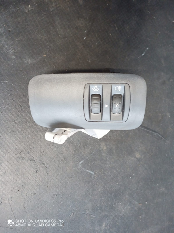 Buton , Renault MEGANE 2 , 2002 - 2012 1.5 DCi Motorina COD - 8200121805B