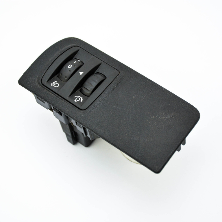 Buton Renault Megane 3 2008-2016 1.5 Dci (Kz1M, Kz1W) K9K 836 Motorina 880200090810