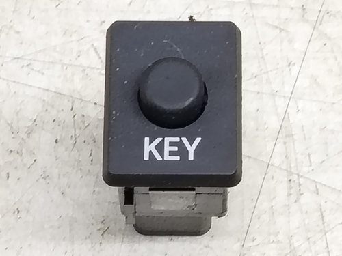 Buton resetare presiune anvelope 15a257 Toyota Prius 2 [2003 - 2011] 1.5 hybrid 1NZ-FXE