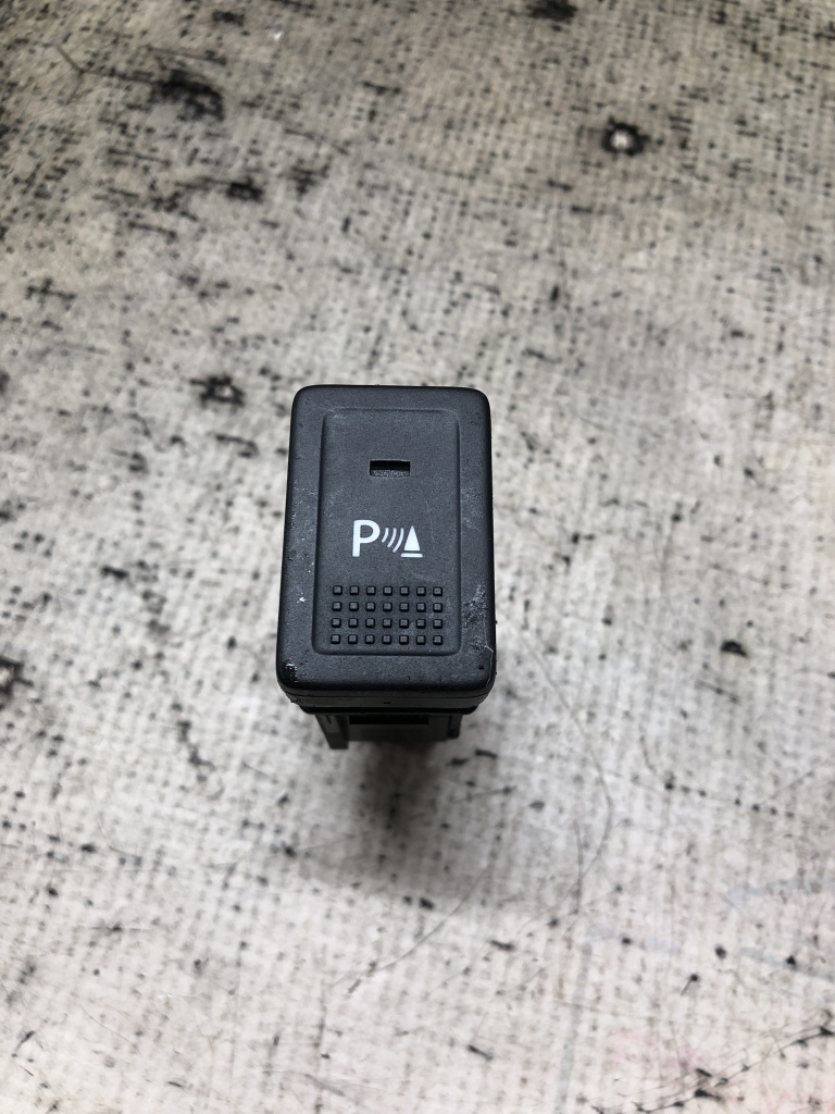 Buton senzor parcare Suzuki SX4 2016, 3777561M00