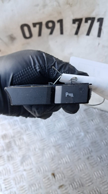 Buton senzori parcare Opel Astra J an 2011 cod 13288081