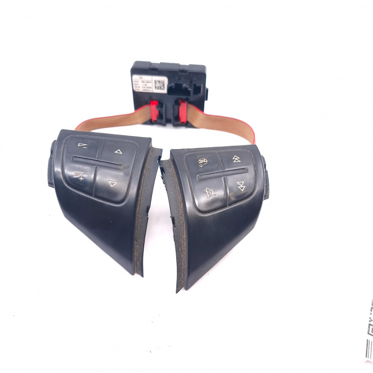 Buton Skoda Octavia 2 (1Z) 2004-2013 1.6 Bgu Benzina Switch 1Z0959537, 1K0959542A, 61666390B00, 500405410, 61666390B00210604211, 61657393B00, 61657350 Trw