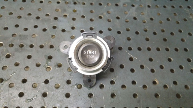 Buton start stop alfa romeo 159 939 158041428