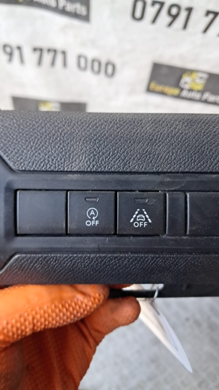 Buton start stop Peugeot 308 T9 an 2019 cod 98189731ZD