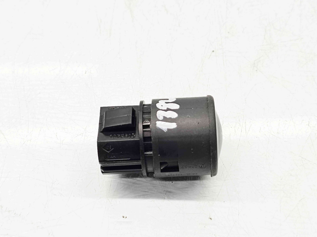 Buton START/STOP Renault Megane 3 (B95) [Fabr 2008-2016] 2840601