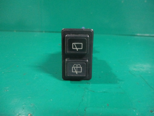 BUTON STERGATOR SUZUKI VITARA 4x4 FAB. 1988 – 2002 ⭐⭐⭐⭐⭐