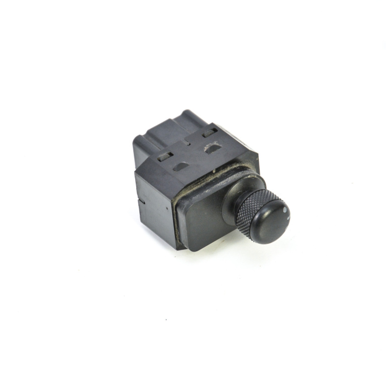 Buton Suzuki Sx4 (Ey, Gy) 2006 > 1.5 M15A Benzina 62J000618T, 62J00-0618T
