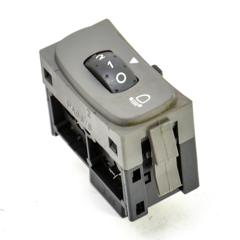 Buton Switch Renault LAGUNA 2 2001 - 2007 Motorina 8200032953