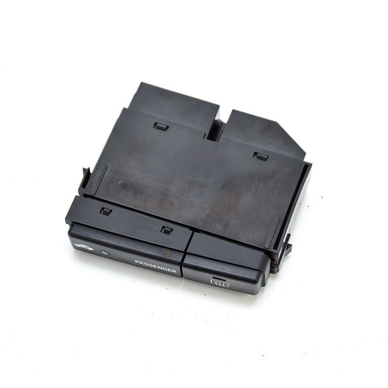 Buton Toyota Avensis (T25) 2003-2008 2.0 Vvti 1Az-Fe Benzina 8479005110D