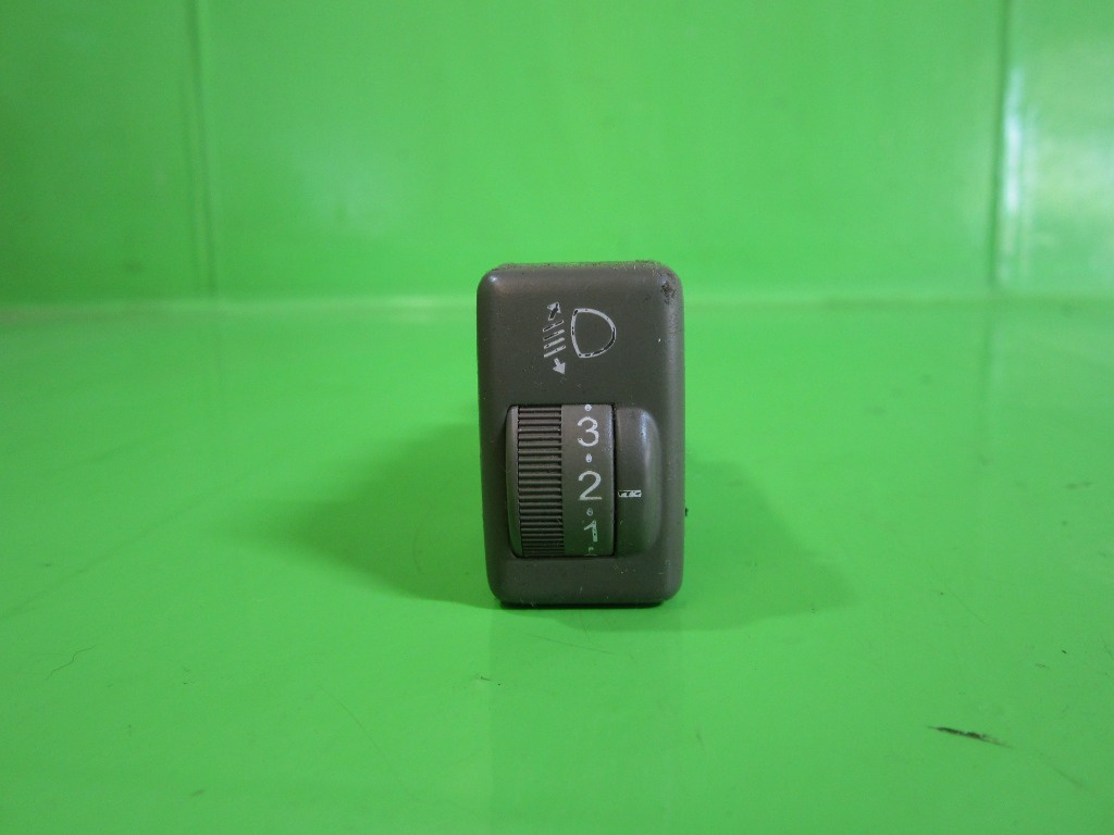 BUTON TREPTE FARURI GWM HOVER FAB. 2005 – 2008 ⭐⭐⭐⭐⭐