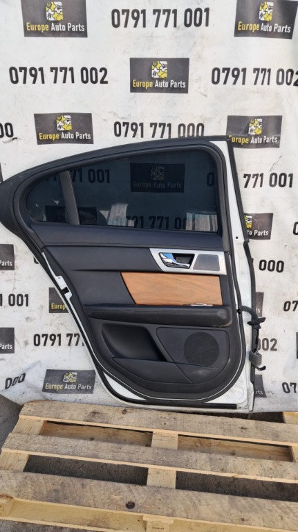 Buton usa stanga spate Jaguar XF an 2014