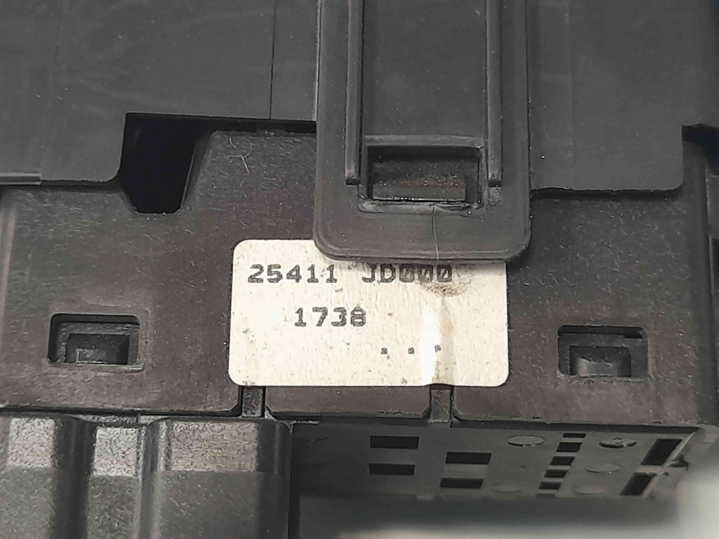 Buton usa stanga spate Nissan Qashqai [Fabr 2007-2014] 25411 JD000