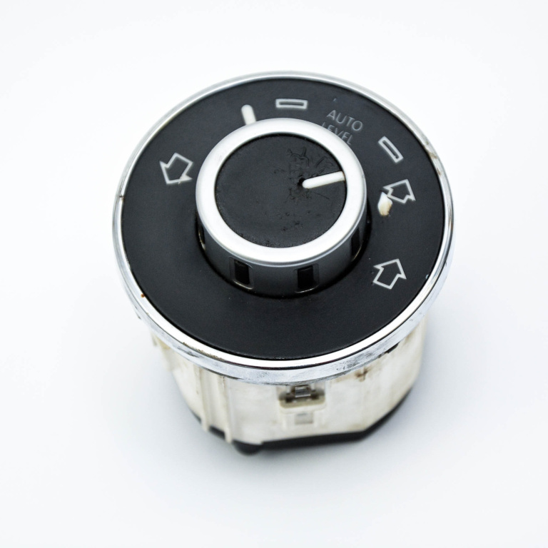Buton VW TOUAREG (7L) 2002 - 2010 Motorina 7L6927135C
