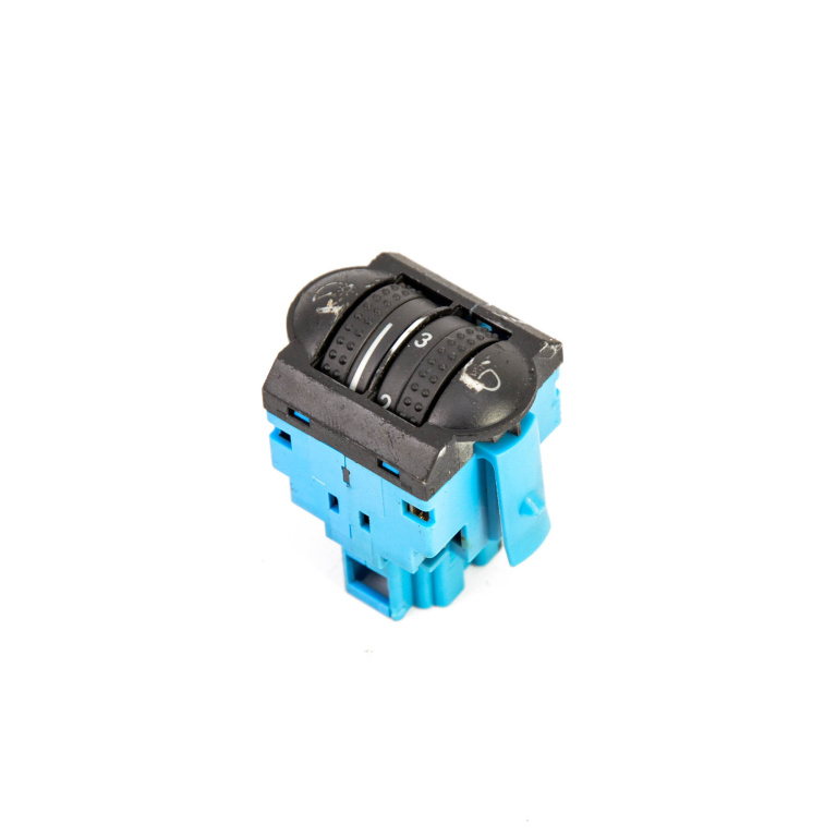 Buton VW TOUAREG (7L) 2002 - 2010 Motorina 7L6941333