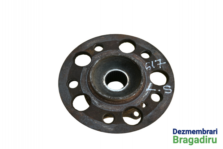 Butuc roata spate dreapta Mercedes-Benz E-Class W212 [2009 - 2013] Sedan E 220 CDI BlueEfficiency 5G-Tronic (170 hp)