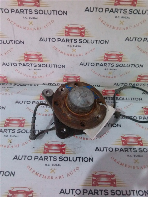 Butuc roata stanga spate 1.6 JTD FIAT BRAVO an fabr.2008