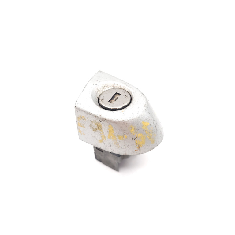 Butuc Usa Fata BMW 3 (E90, E91, E93, E92) 2005 - 2013