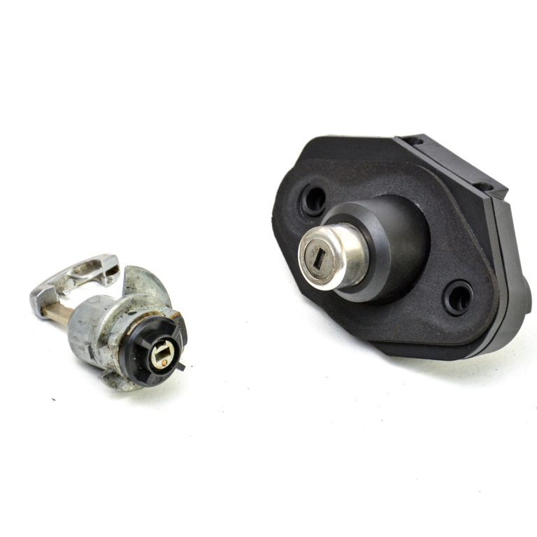 Butuc Usa Fata Bmw 7 (F01, F02, F03, F04) 2008-2015 740 D Xdrive N57 D30 B Motorina Stanga 7194181, 7 194 181, 51247194181, 51.24-7 194 181