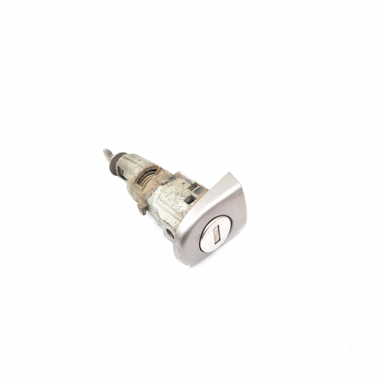 Butuc Usa Fata Dreapta Skoda FABIA 2 2007 - 2014 Benzina 5J0837167
