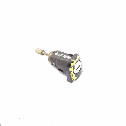 Butuc Usa Fata Dreapta Vw Golf 4 1997-2004 1.9 Tdi Ahf Motorina