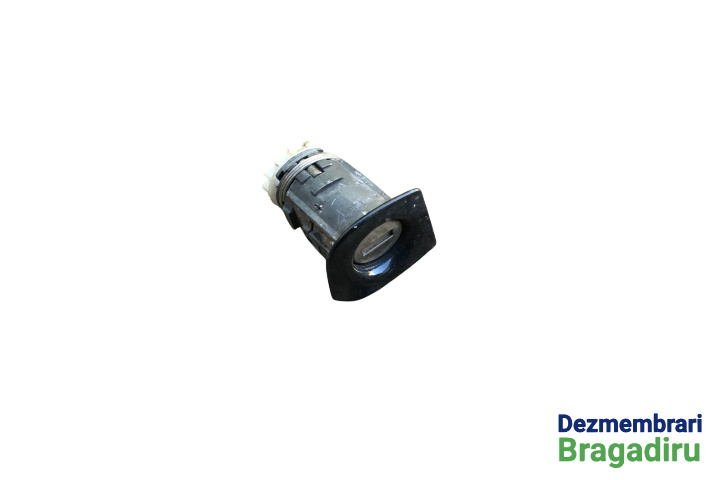 Butuc usa fata stanga Audi A3 8P/8PA [facelift] [2004 - 2008] Sportback hatchback 5-usi 1.6 MT (102 hp)
