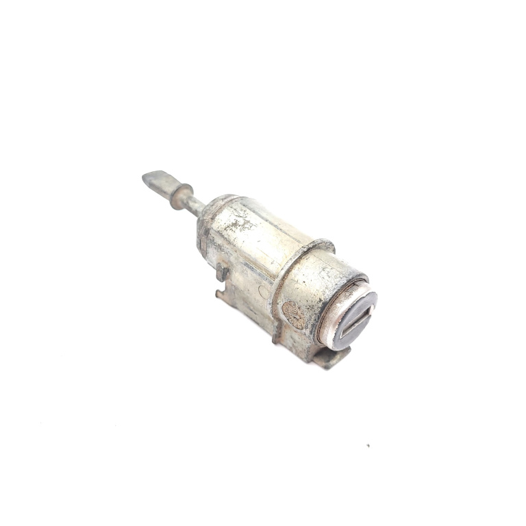 Butuc Usa Fata Stanga Audi A6 (4B, C5) 1997 - 2005 4B1837063, 4B1 837 063