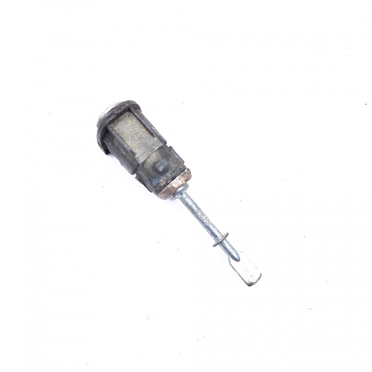 Butuc Usa Fata Stanga Seat Toledo Mk 3 (5P) 2004-2009 2.0 Tdi 16V Bkd Motorina