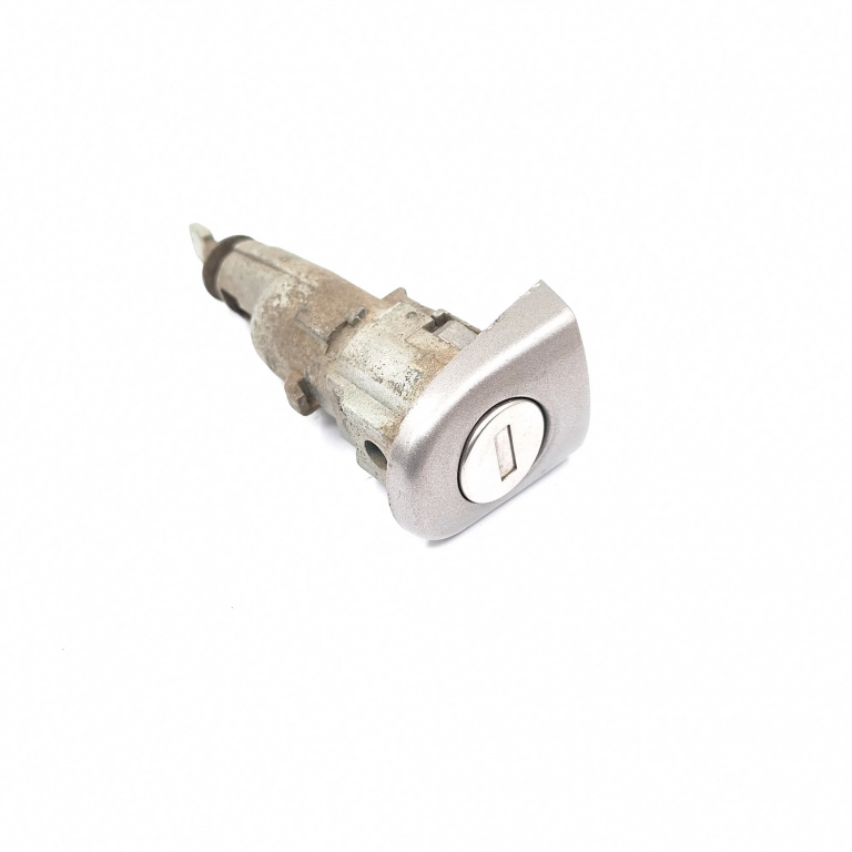 Butuc Usa Fata Stanga Skoda FABIA 2 2007 - 2014 Benzina 5J0837168