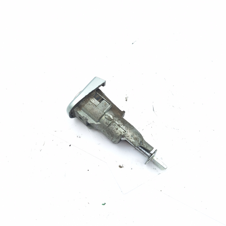 Butuc Usa Fata Stanga Skoda Octavia 2 (1Z) 2004-2013 1.8 Tsi Cdaa Benzina