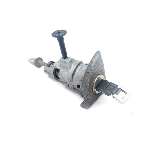 Butuc Usa Fata Vw Passat B7 2010-2014 2.0 Tdi Cffb Motorina Dreapta 3C0837167B, 3C0837167, 3C0 837 1...