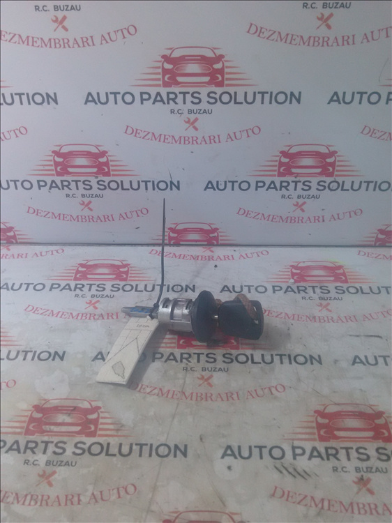Butuc usa FORD TRANSIT an fabr 2008