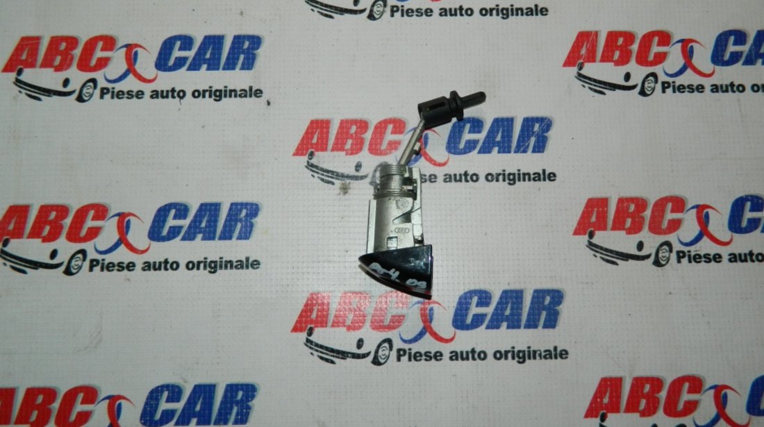 Butuc usa stanga fata Audi A4 B8 8K cod: 8T12837167168