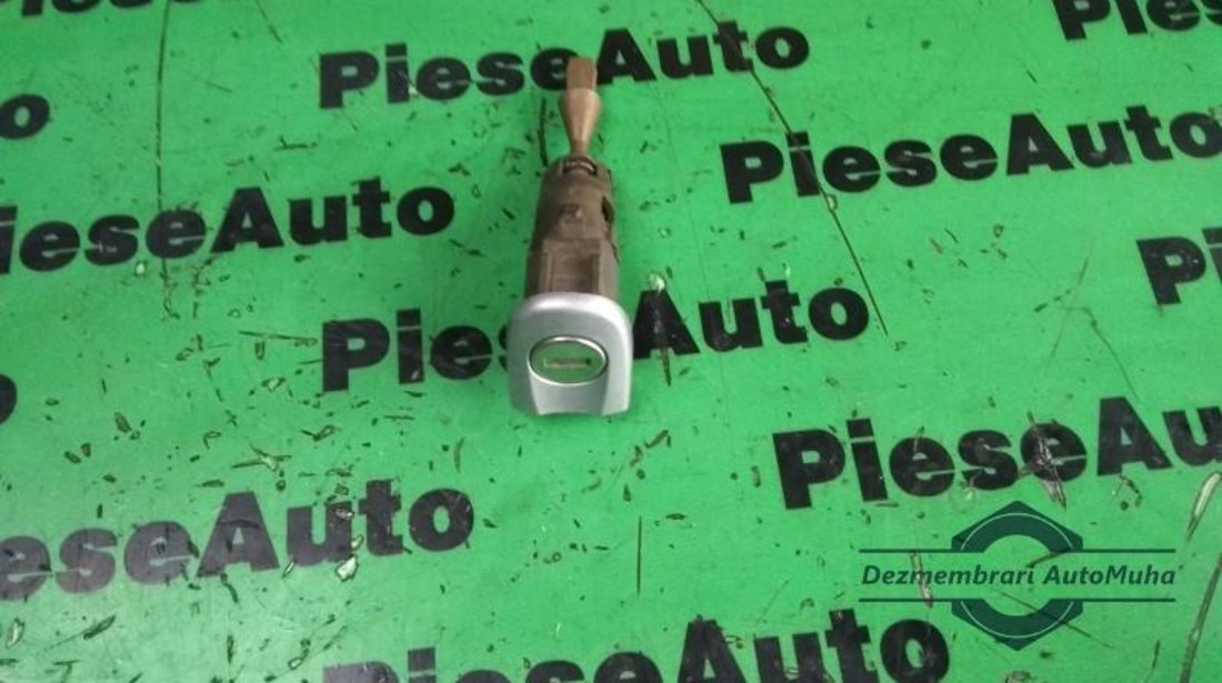 Butuc usa Volkswagen Golf 5 (2004-2009) 1k5837167a . 1k5837168a