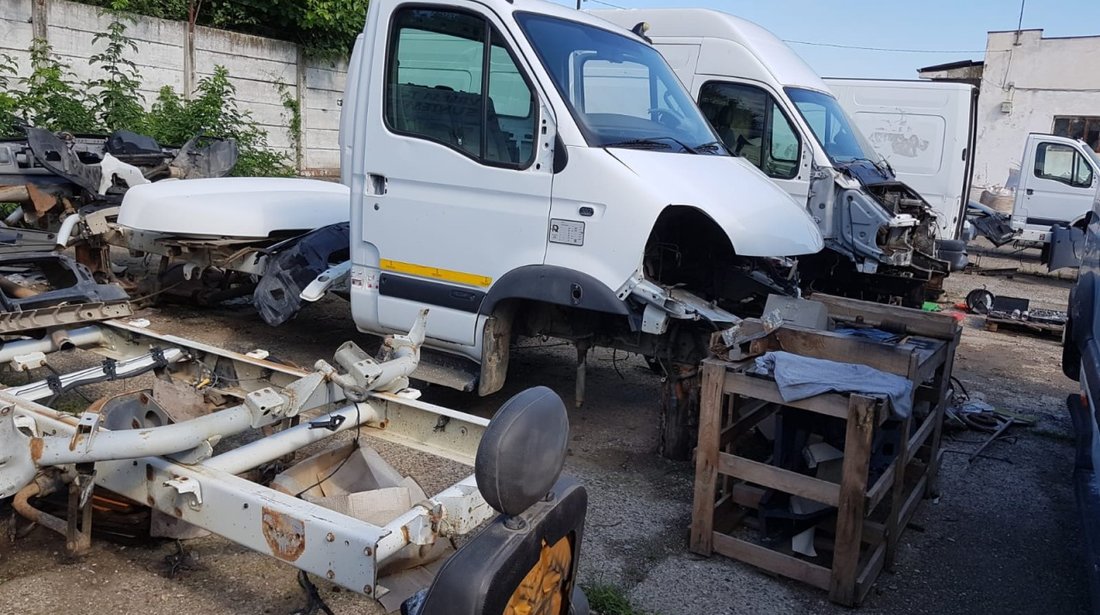 butuci spate renault mascott truks pe originall