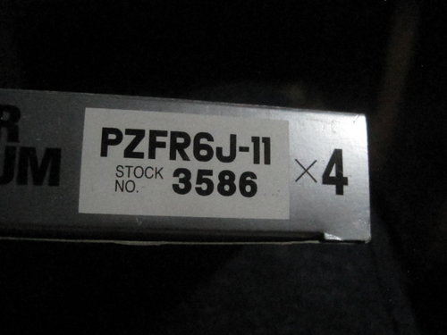 Buzii ngk laser platinum pzfr6j-11 stoc nr 3586