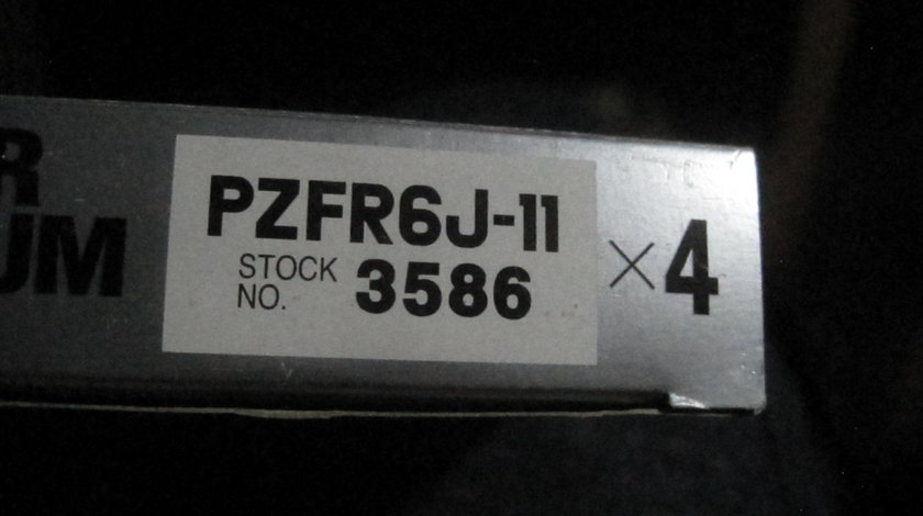 Buzii ngk laser platinum pzfr6j-11 stoc nr 3586
