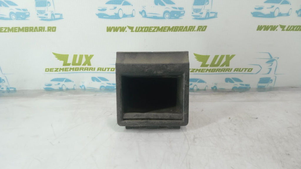 Buzunar consola centrala 8p0863351d Audi A3 8P/8PA [facelift] [2004 - 2008]