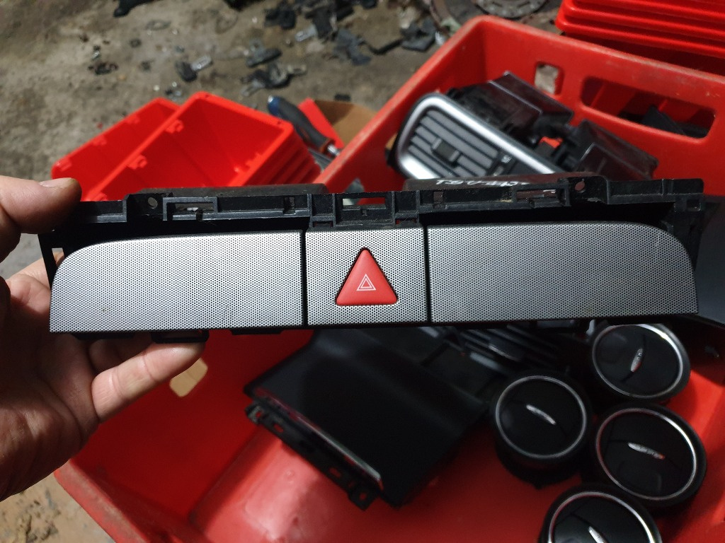 Buzunare Bord Vw Passat B6 2005-2010