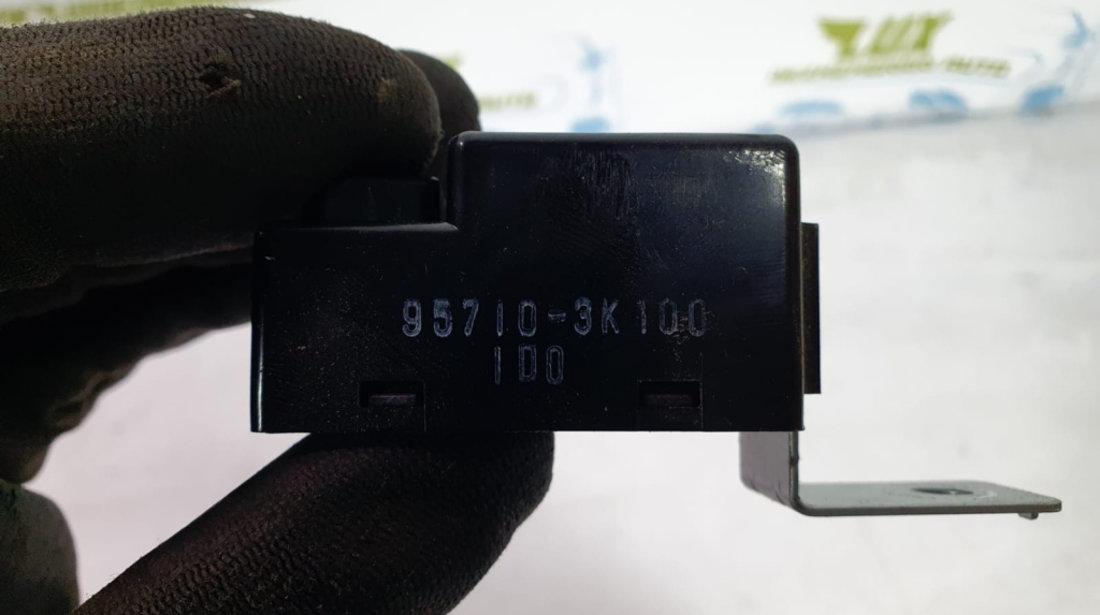 Buzzer senzori parcare 95710-3k100 Kia Sportage 3 [2010 - 2014] 2.0 crdi D4HA